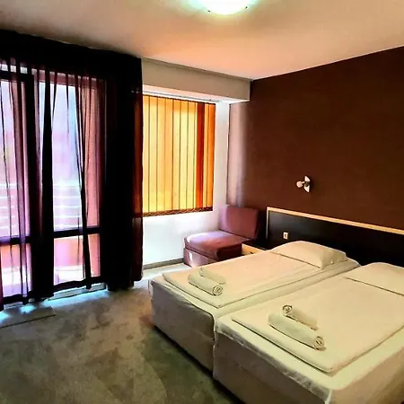 Rixus Ξενοδοχείο